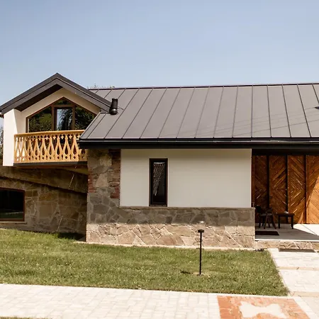 Kovalska Гостевой дом