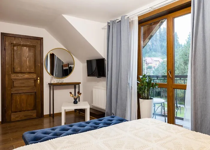 Kovalska Гостевой дом 4*